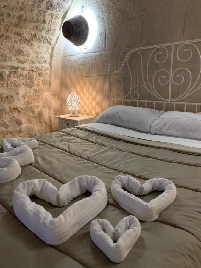 Fiori Catene Tra Le Torri コンヴェルサーノ エクステリア 写真