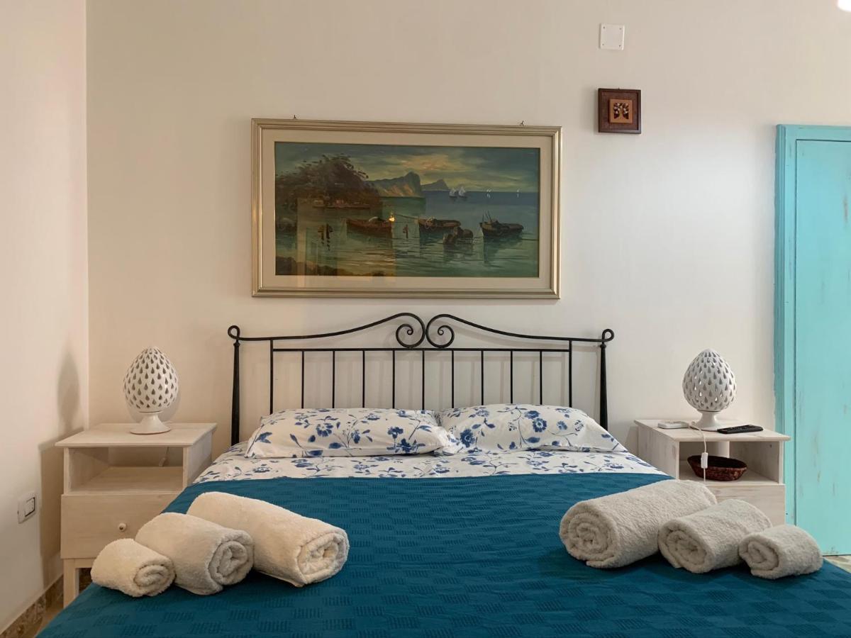 Fiori Catene Tra Le Torri コンヴェルサーノ エクステリア 写真