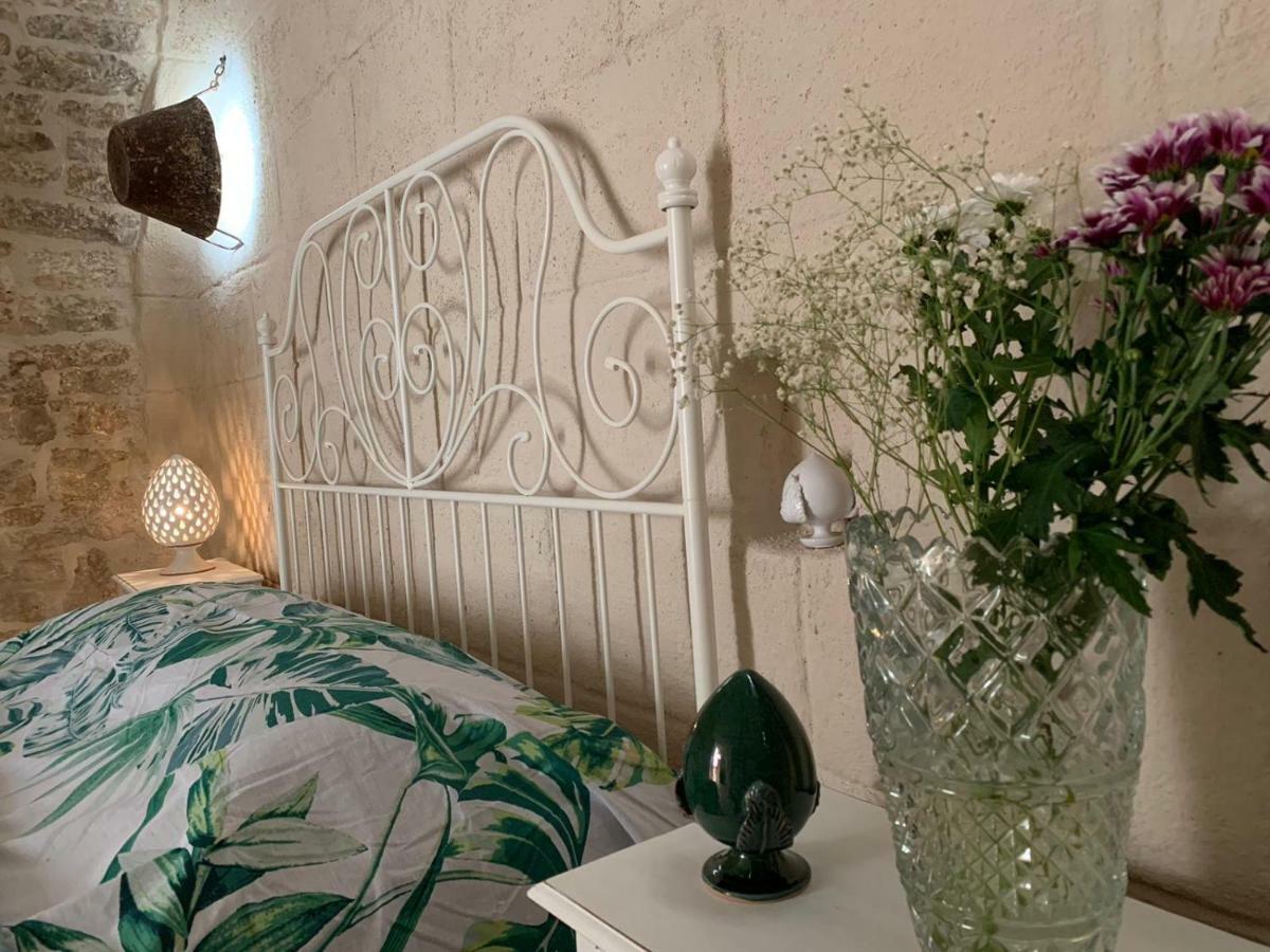 Fiori Catene Tra Le Torri コンヴェルサーノ エクステリア 写真